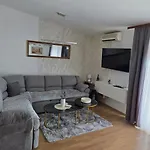 Apartment Marija Mimice